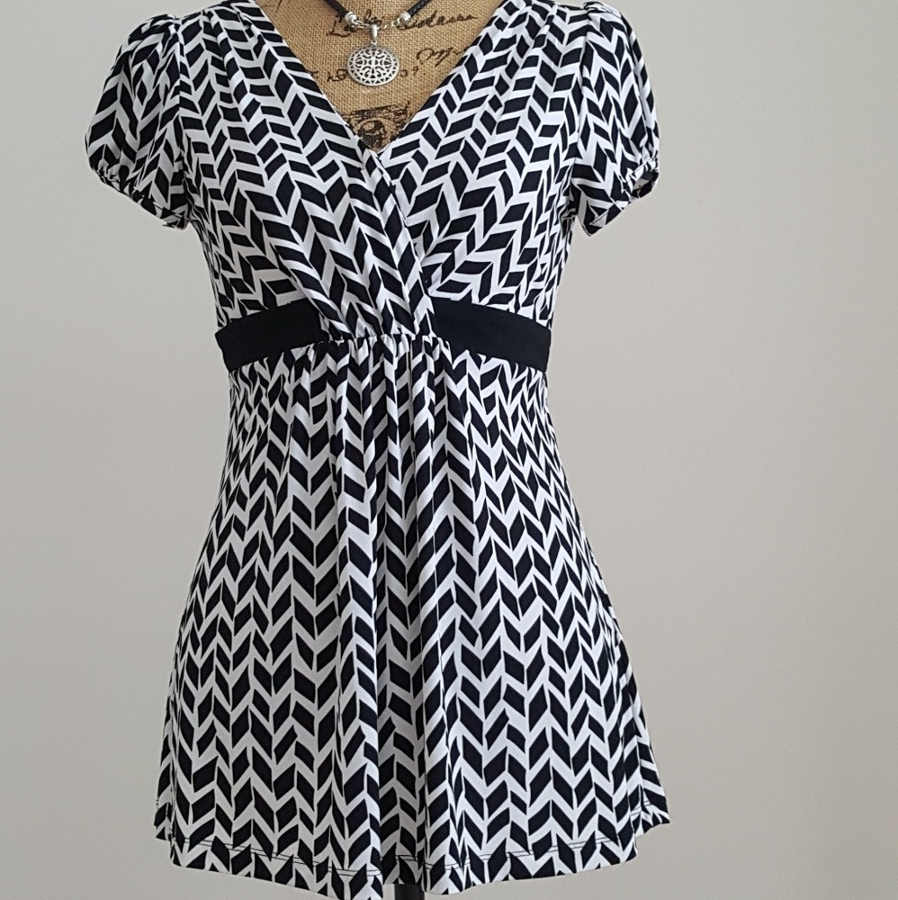 Trinni Dress Shirt